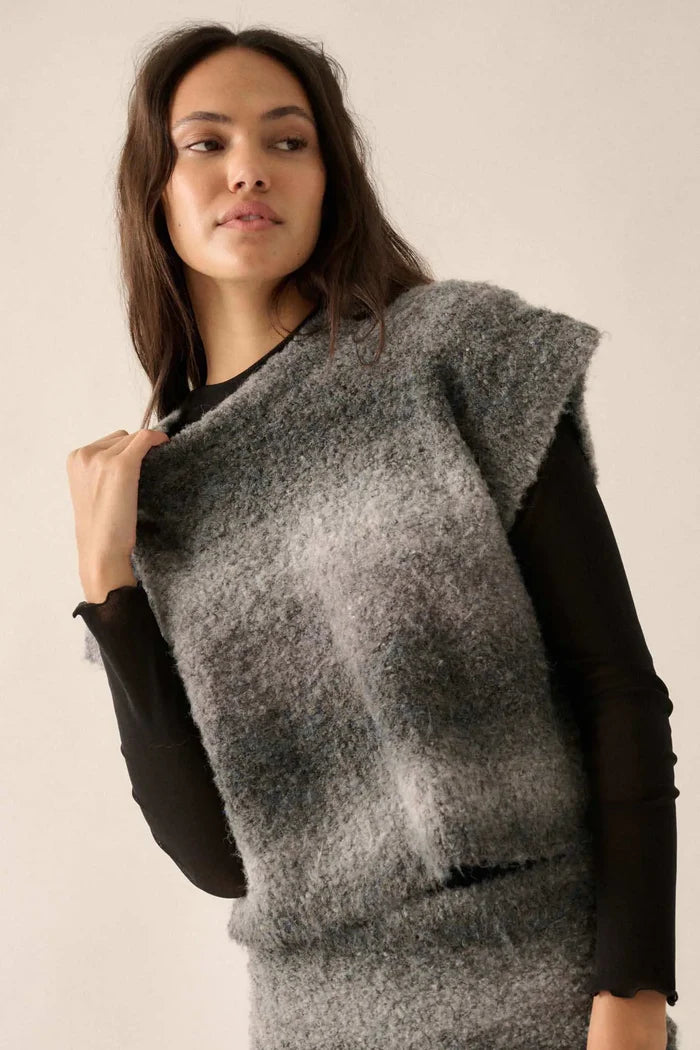 Grey / S
