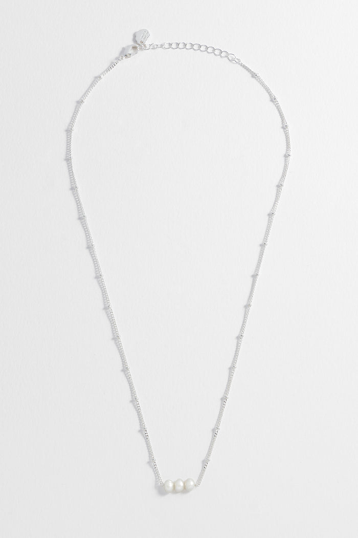 Beaded Chain And Pearl Necklace