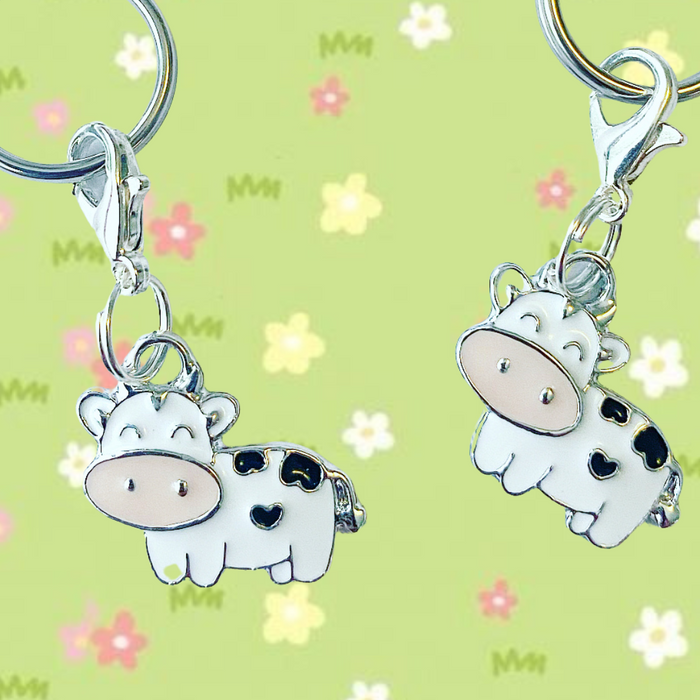 * Bridle Charm: Cow ~ Black/White 🐮