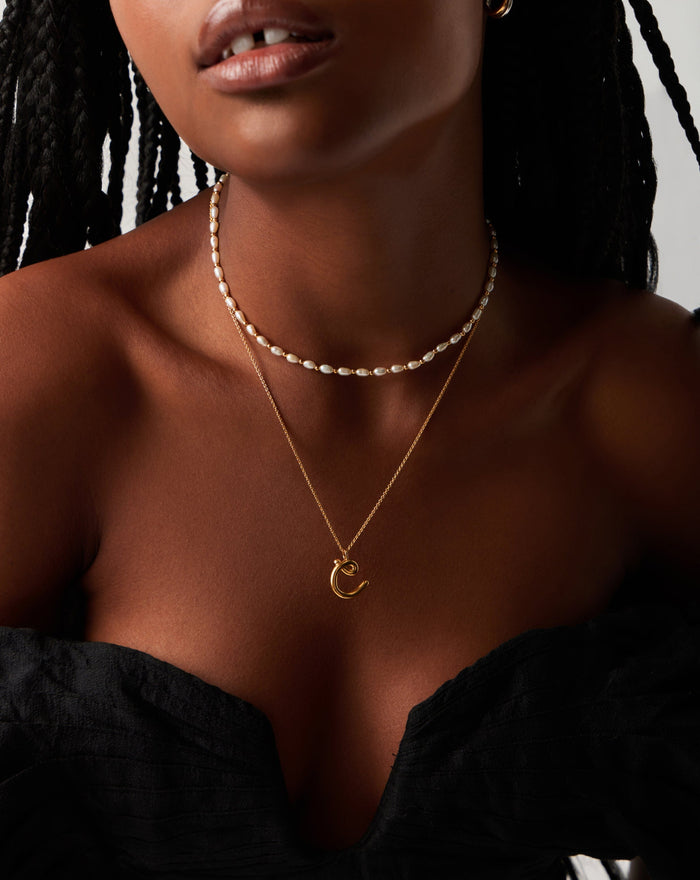 Curly Molten Initial Pendant Necklace - Initial C | 18ct Gold Plated Vermeil Necklaces Missoma