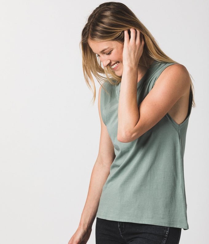 Easy Muscle Tank Unisex