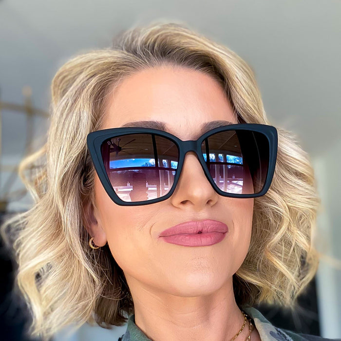 on model - Kalee Rogers wearing the DIFF Eyewear Sunglasses Heidi Matte Black with Grey Gradient