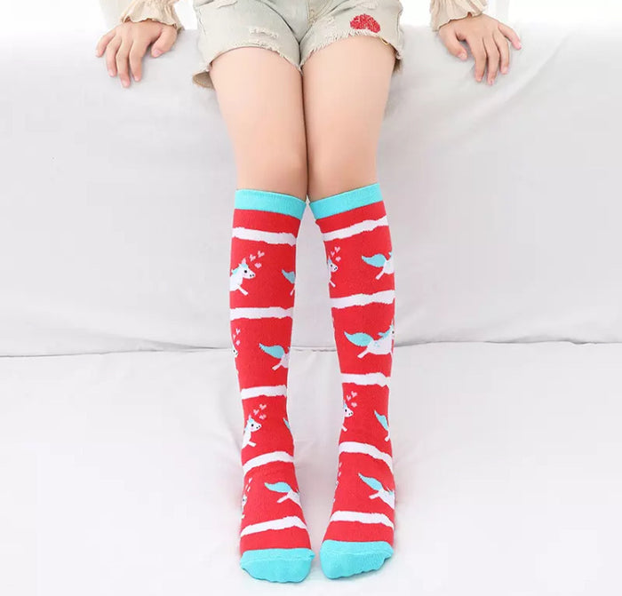 ❣️ Kids’ Socks: Unicorn Red Stripe