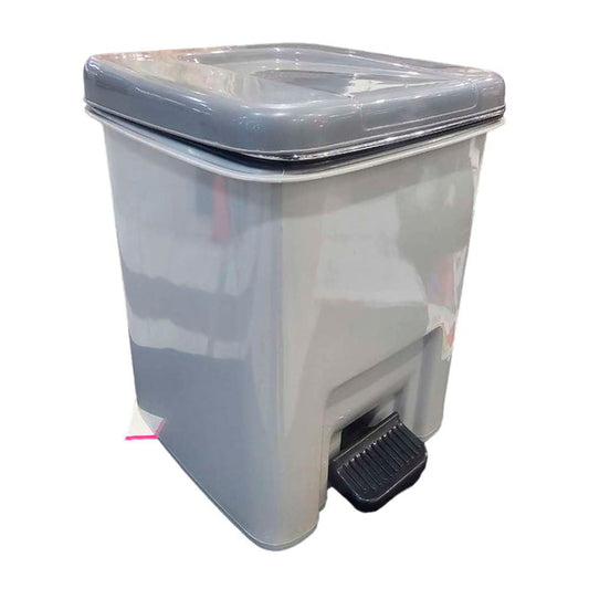 Maspion Pedal Bin 9L 350 x 270 x 365mm