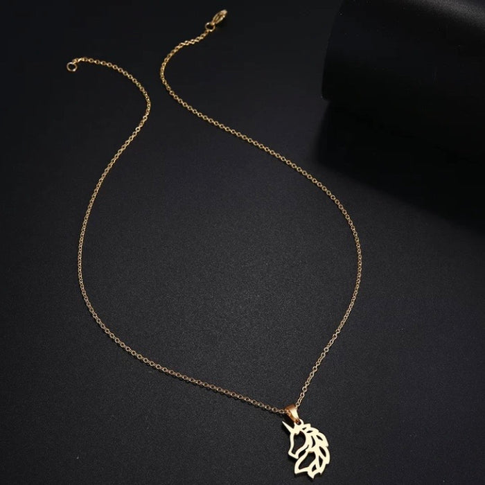 Necklace: Unicorn ~ Deco