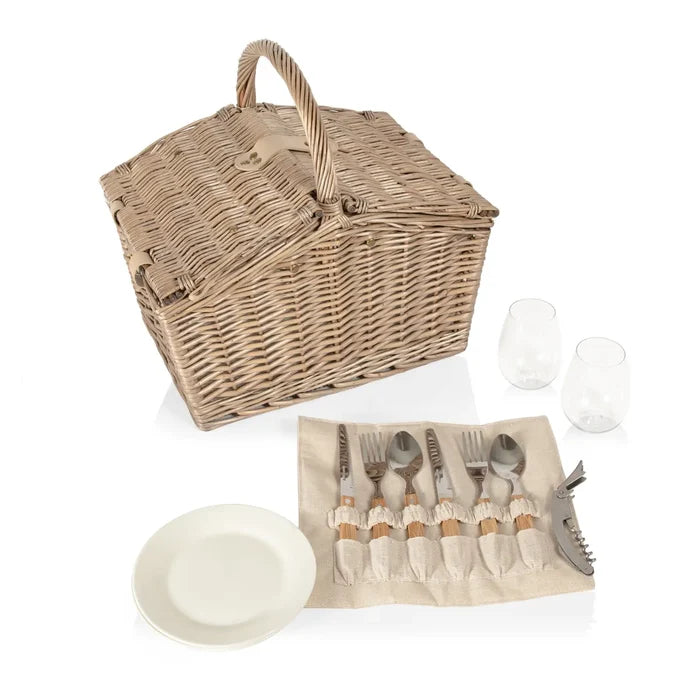 Piccadilly picnic basket wtih set of dishes and flatware
