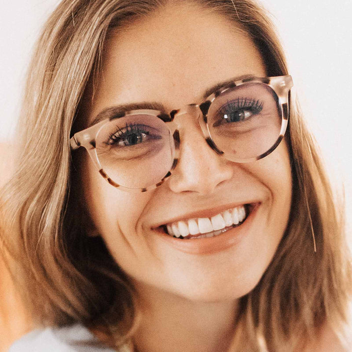 customer content - oliviacaridi sawyer cream tortoise blue light technology glasses