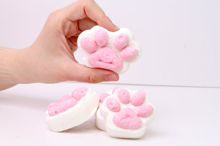 Squishy Paw Marshmallows