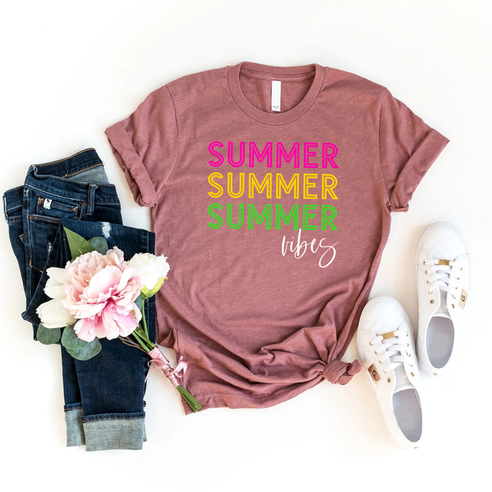 Summer Vibes graphic t-shirt, product photo 3