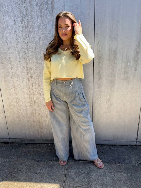 V-Neck Boxy Cropped Sweater